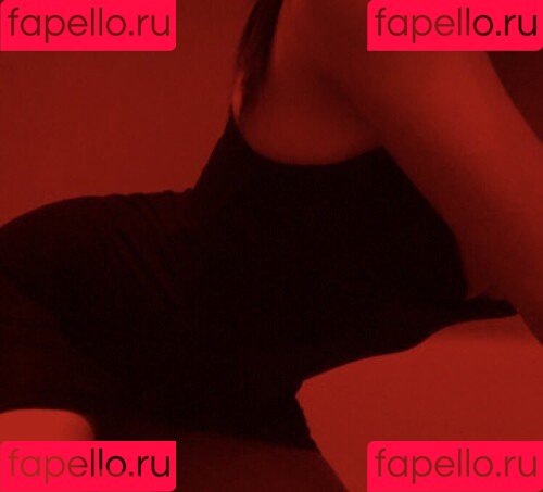 tinytvoya Onlyfans Photo Gallery 