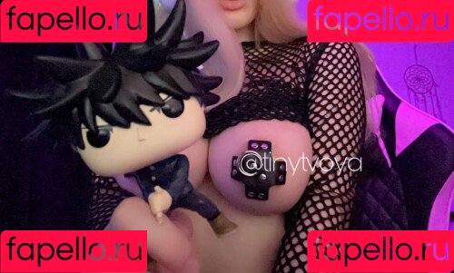 tinytvoya Onlyfans Photo Gallery 