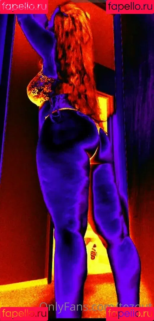 tezout Onlyfans Photo Gallery 