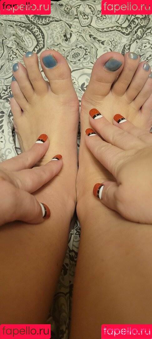 tezout Onlyfans Photo Gallery 