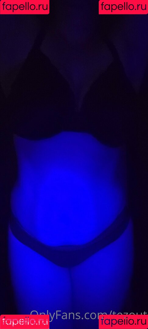 tezout Onlyfans Photo Gallery 