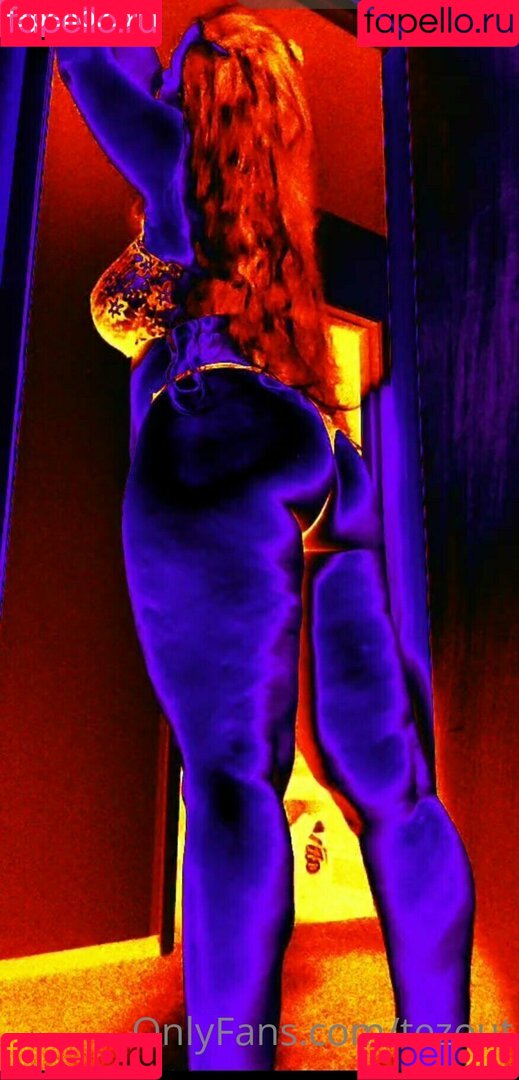 tezout Onlyfans Photo Gallery 