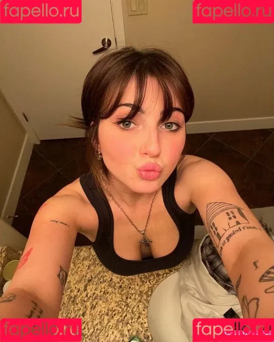 iloveyou Onlyfans Photo Gallery 