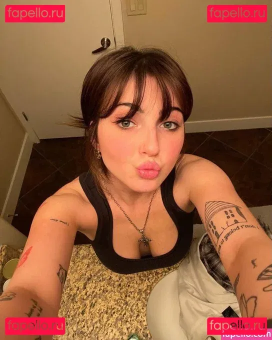 iloveyou Onlyfans Photo Gallery 