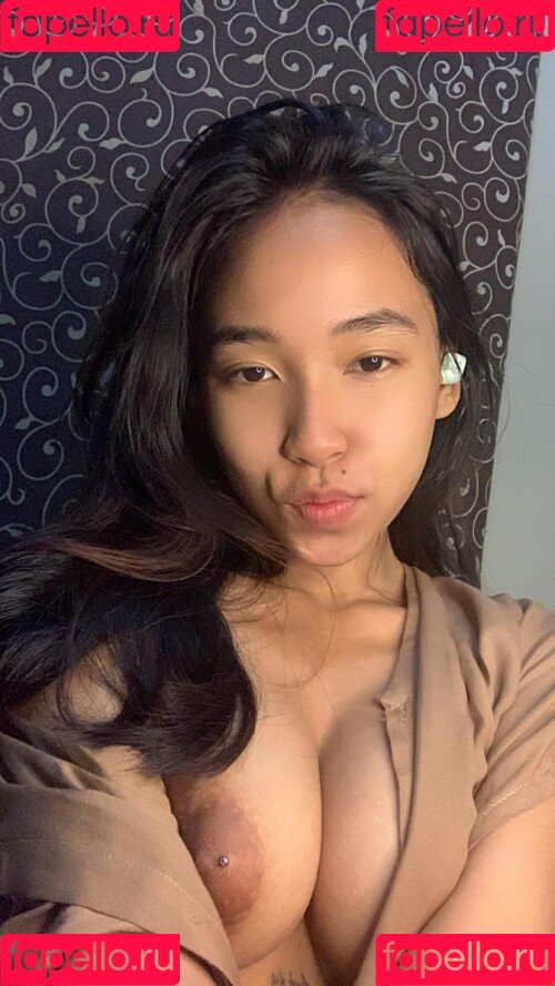 id_babygirl Onlyfans Photo Gallery 