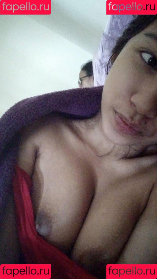 id_babygirl Onlyfans Photo Gallery 