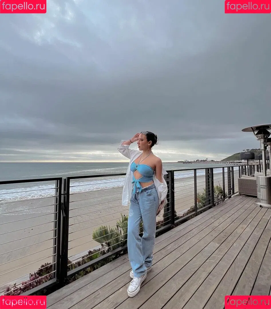Ava Kolker Onlyfans Photo Gallery 