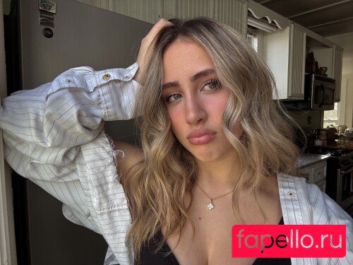 Ava Kolker Nude Onlyfans Photo 16