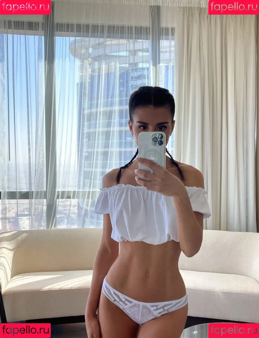 Coco Nadia Onlyfans Photo Gallery 