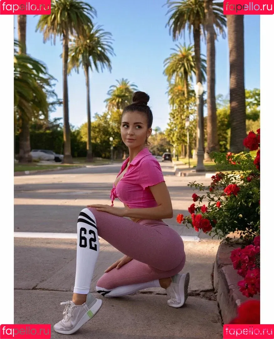 Coco Nadia Onlyfans Photo Gallery 