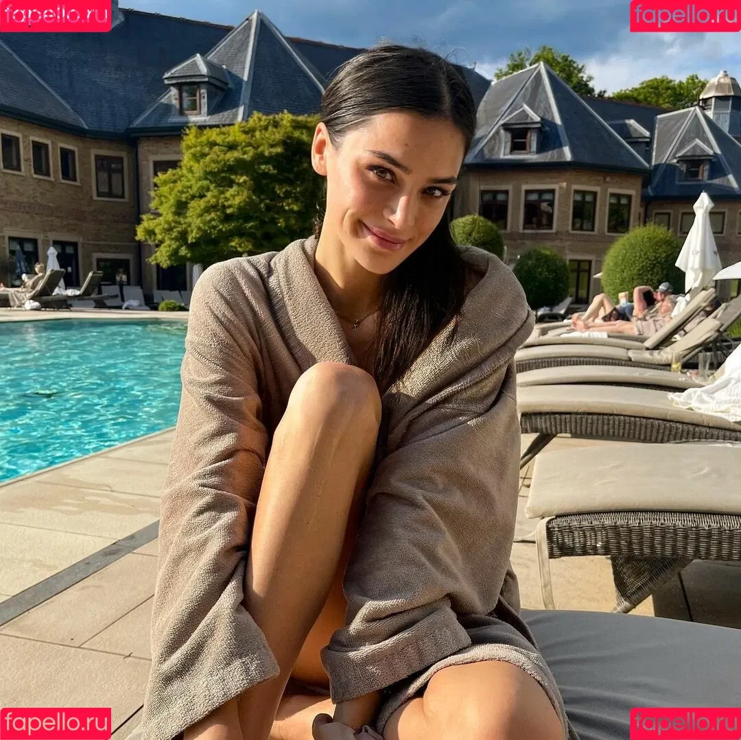 Sandra Dziwiszek Onlyfans Photo Gallery 