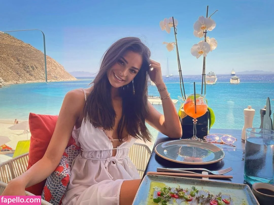 Sandra Dziwiszek Onlyfans Photo Gallery 