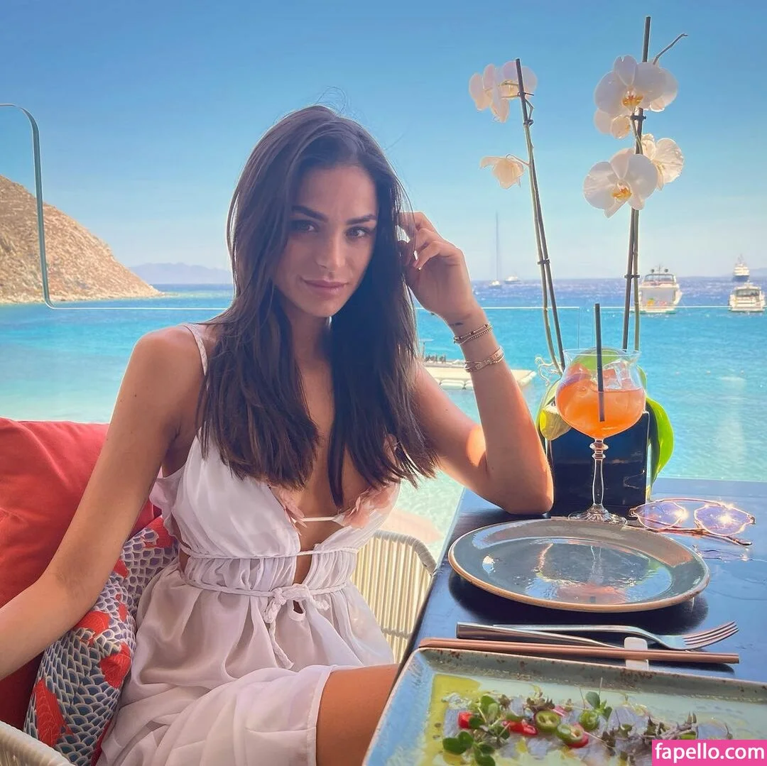 Sandra Dziwiszek Onlyfans Photo Gallery 