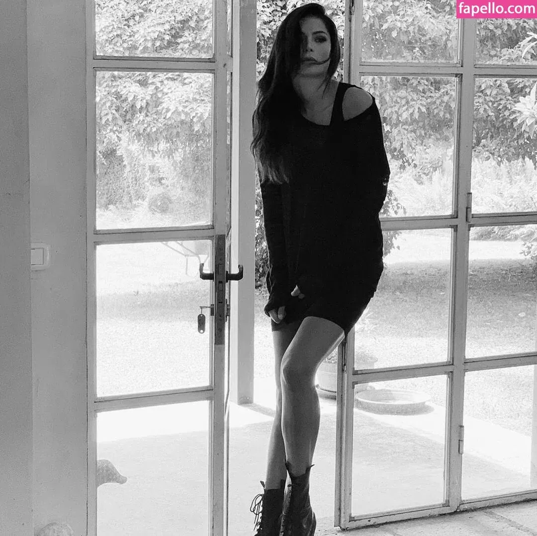 Sandra Dziwiszek Onlyfans Photo Gallery 