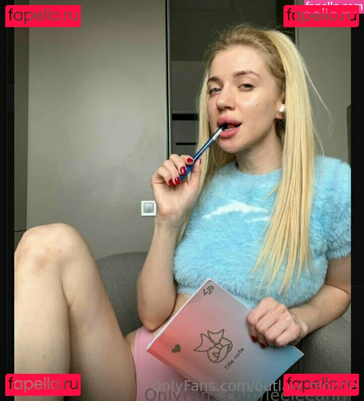 outlaw_blonde Onlyfans Photo Gallery 