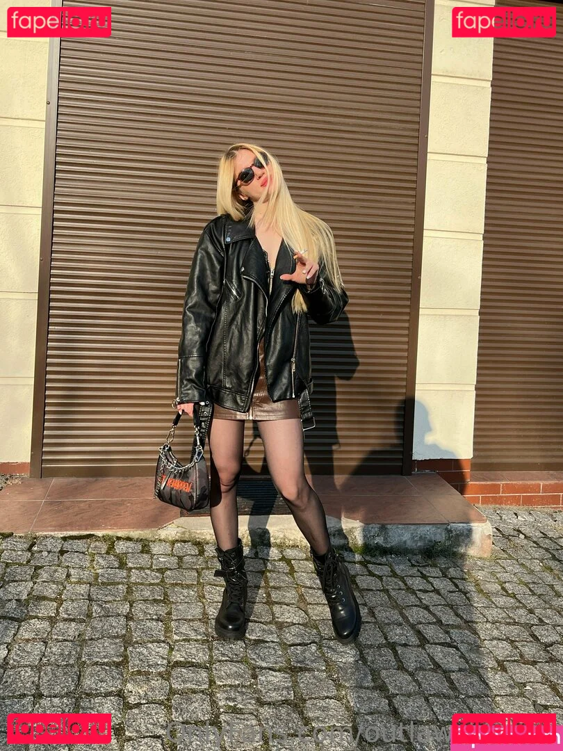 outlaw_blonde Onlyfans Photo Gallery 