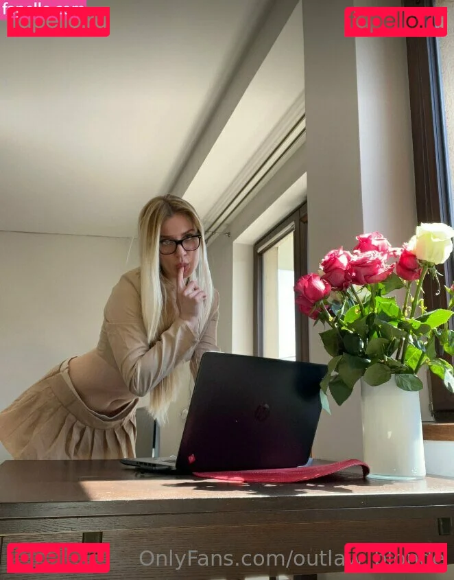 outlaw_blonde Onlyfans Photo Gallery 