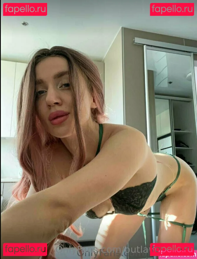 outlaw_blonde Onlyfans Photo Gallery 