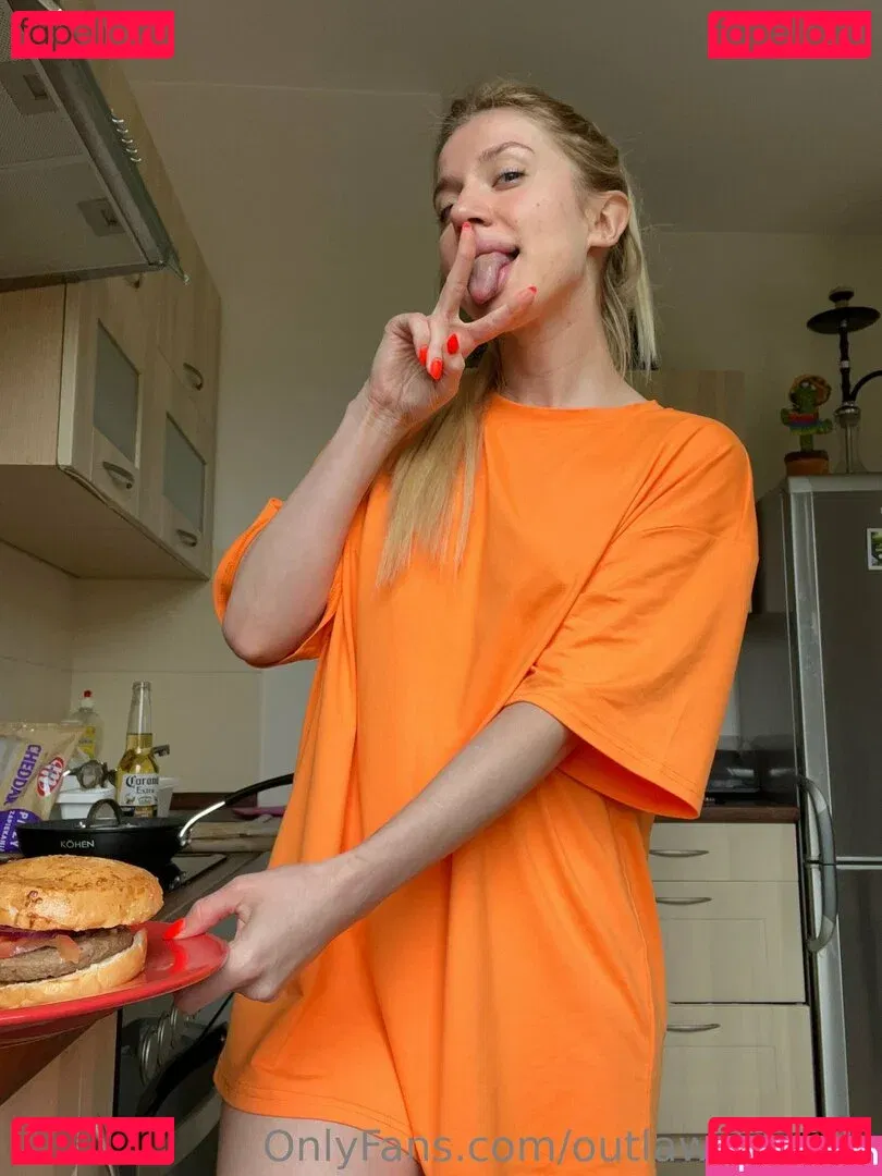 outlaw_blonde Onlyfans Photo Gallery 