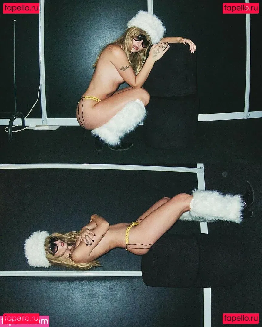 Victoria De Angelis Onlyfans Photo Gallery 