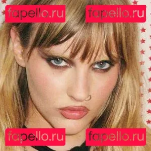 Victoria De Angelis Onlyfans Photo Gallery 