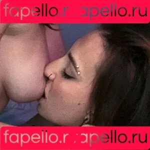 Carleyandmercedes Onlyfans Photo Gallery 