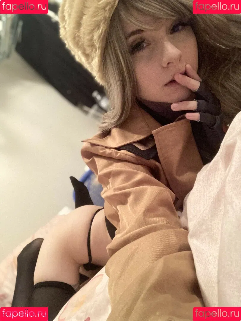 Rengekko Cosplay Onlyfans Photo Gallery 