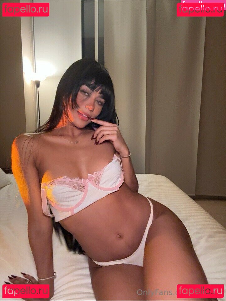 La Jary Nude Onlyfans Photo 7