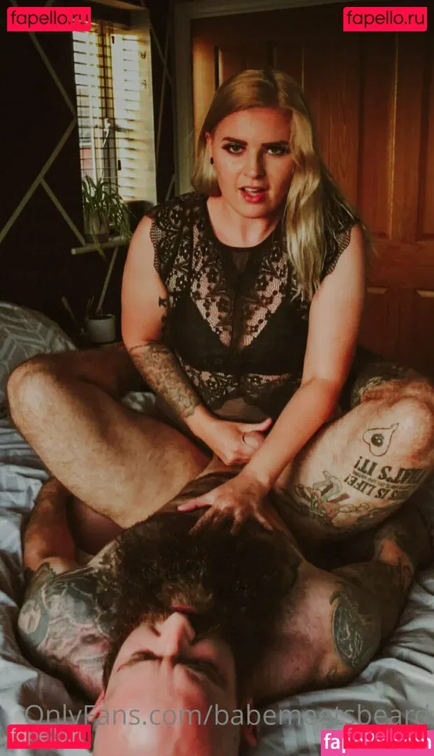babemeetsbeard Onlyfans Photo Gallery 