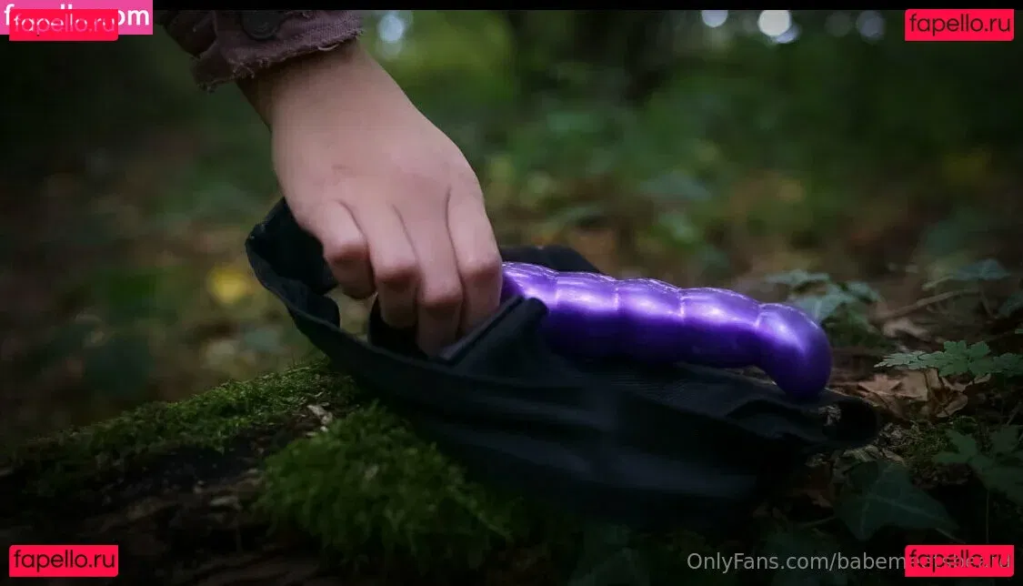 babemeetsbeard Onlyfans Photo Gallery 