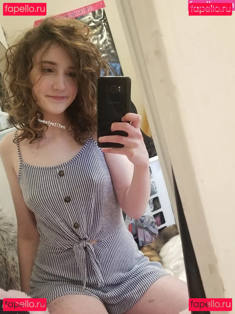 Sweetpetites Onlyfans Photo Gallery 