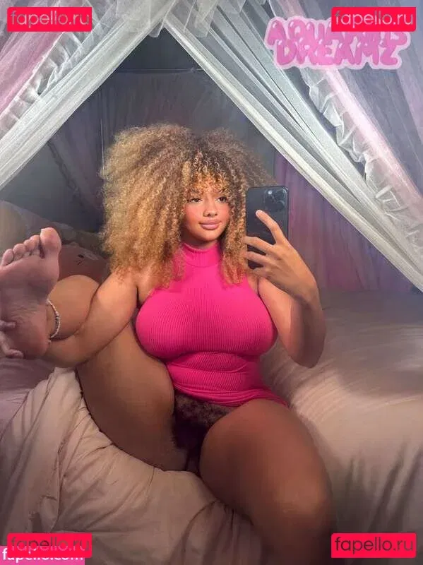 Aquariusdreamz Onlyfans Photo Gallery 