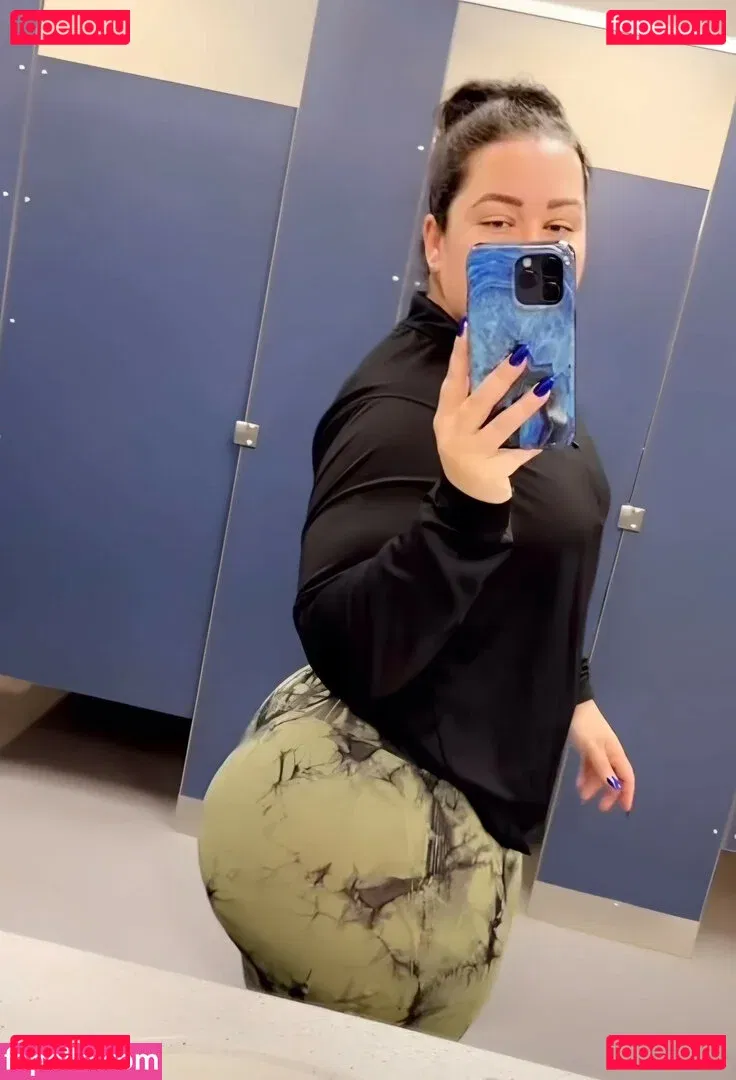 miss_nikola Onlyfans Photo Gallery 