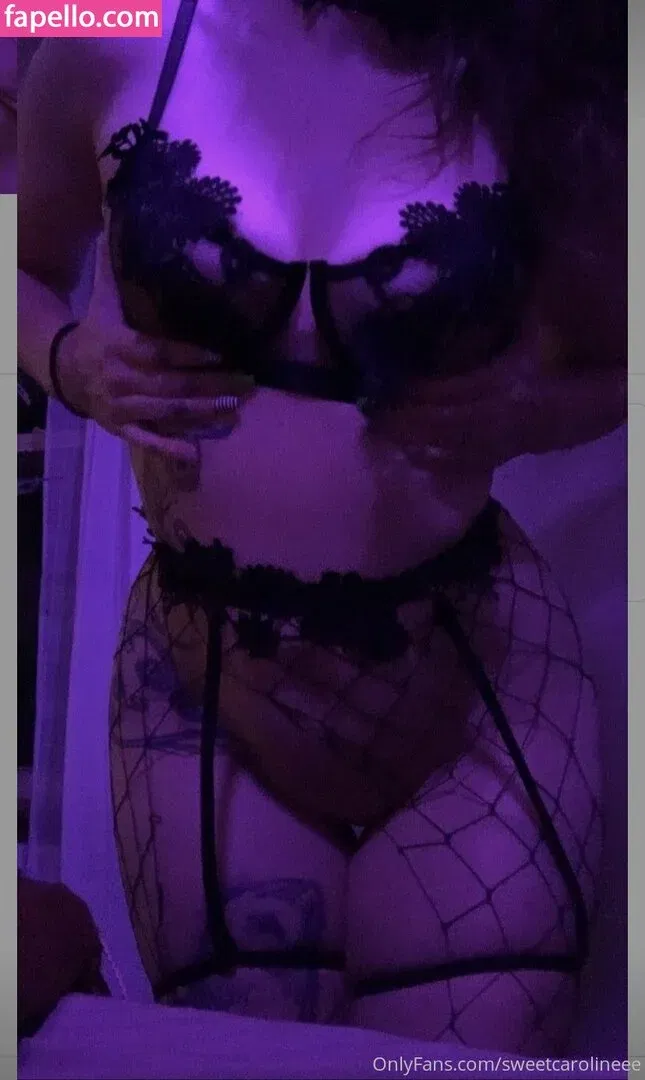 sweetcarolineee Onlyfans Photo Gallery 