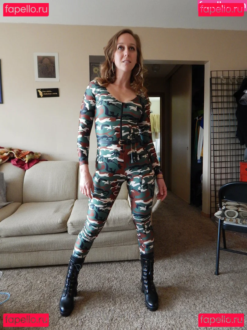 Thefinetrouble Cosplay Onlyfans Photo Gallery 