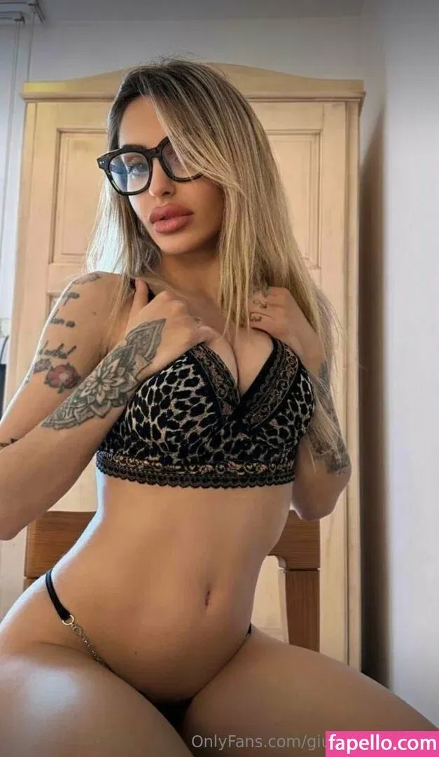 giulianapolitano Onlyfans Photo Gallery 