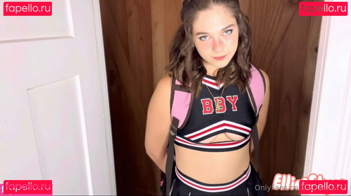Ellie Skyes Nude Onlyfans Photo 24