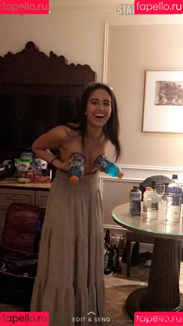 Madelyn Karoub Onlyfans Photo Gallery 