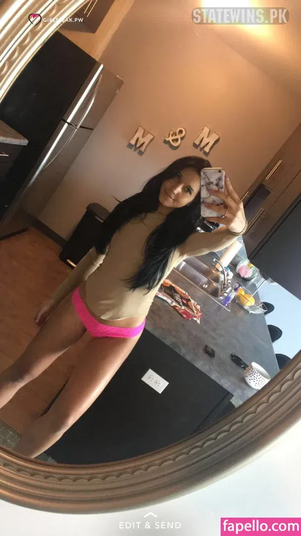 Madelyn Karoub Onlyfans Photo Gallery 