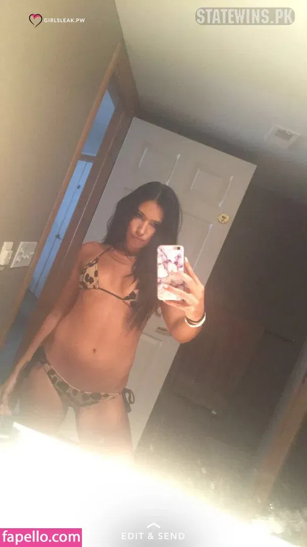 Madelyn Karoub Onlyfans Photo Gallery 