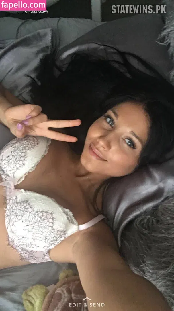 Madelyn Karoub Onlyfans Photo Gallery 