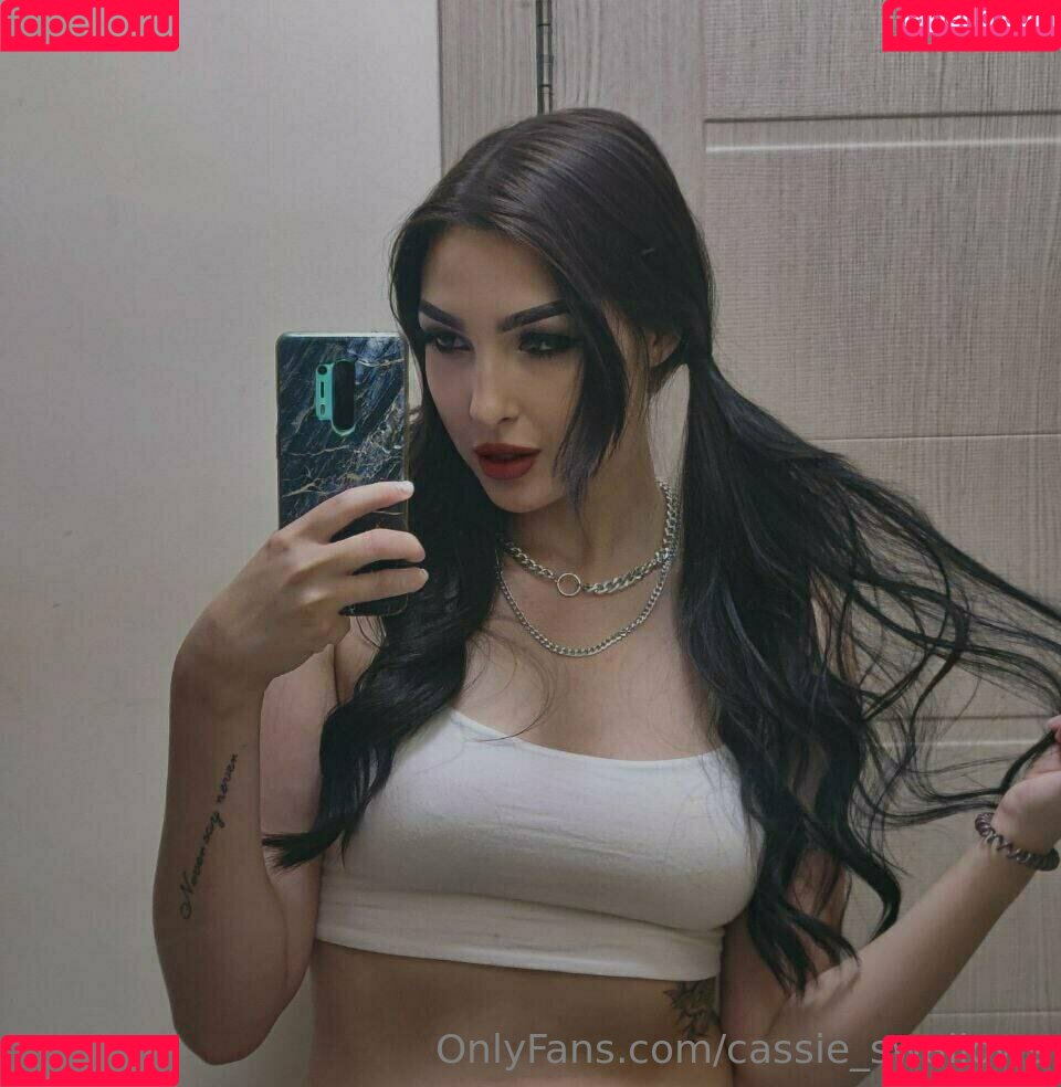 cassie_swallows Onlyfans Photo Gallery 