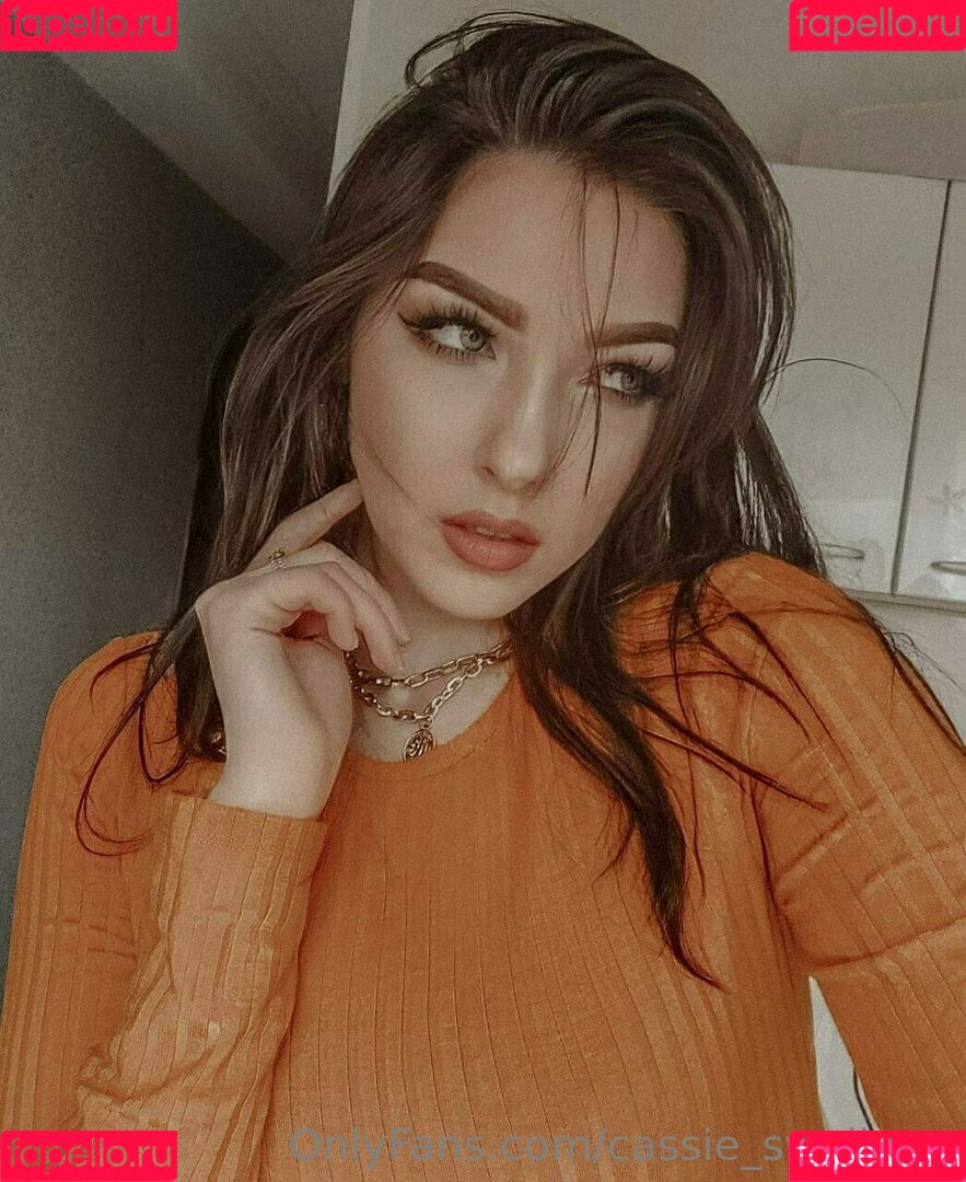 cassie_swallows Onlyfans Photo Gallery 