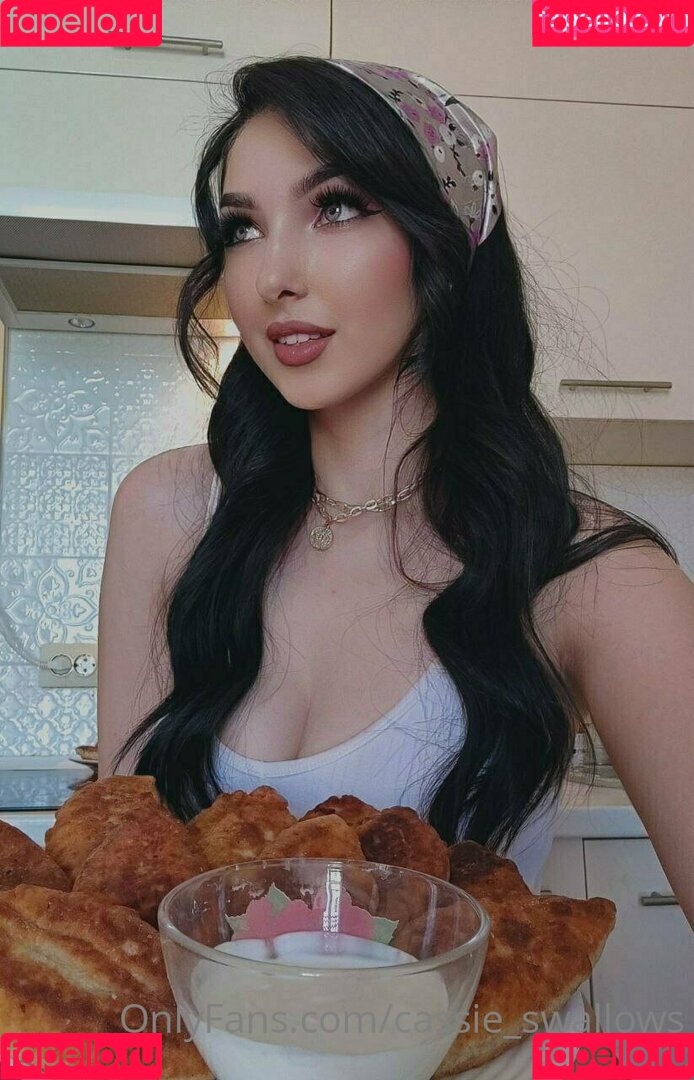 cassie_swallows Onlyfans Photo Gallery 
