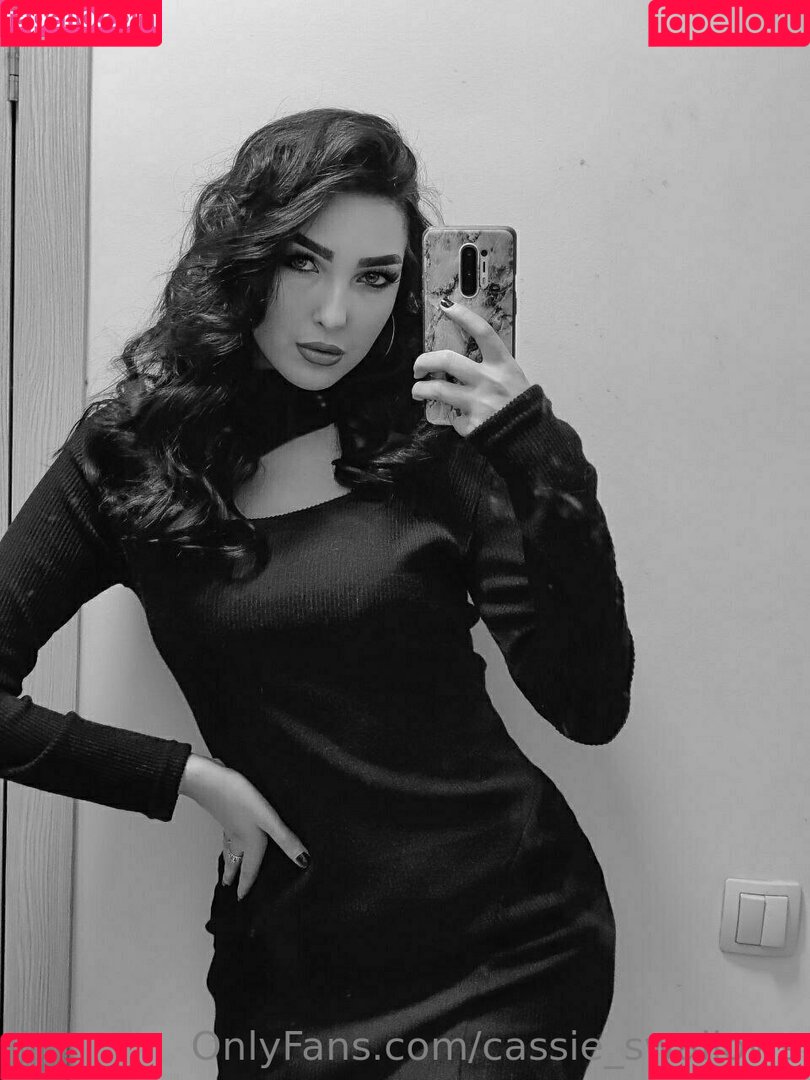 cassie_swallows Onlyfans Photo Gallery 