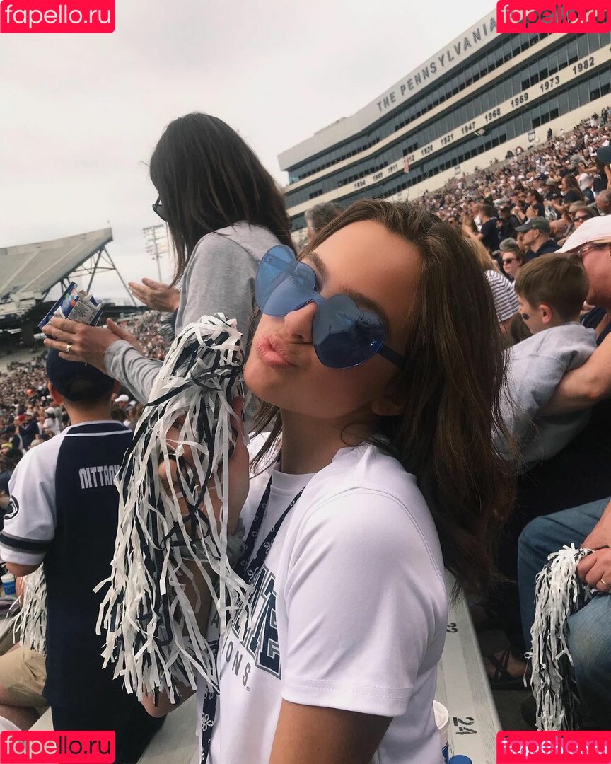 Emmie Garver Onlyfans Photo Gallery 