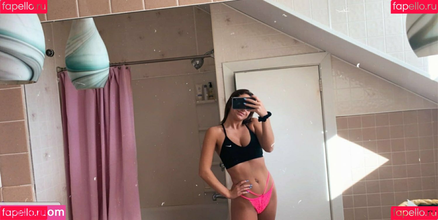 Emmie Garver Onlyfans Photo Gallery 