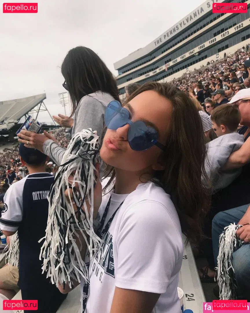 Emmie Garver Onlyfans Photo Gallery 