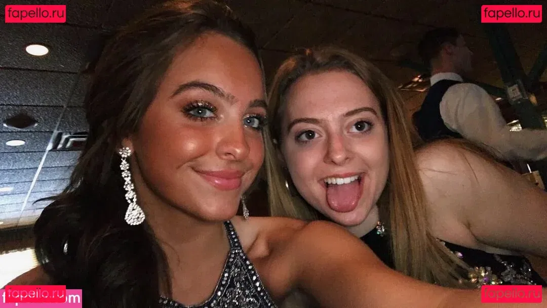 Emmie Garver Onlyfans Photo Gallery 