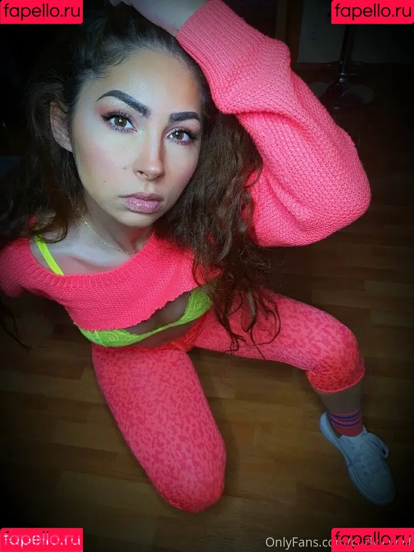 curlyjewelfree Onlyfans Photo Gallery 